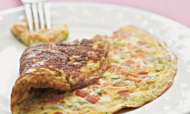 Omelete de shiitake e alho-poró