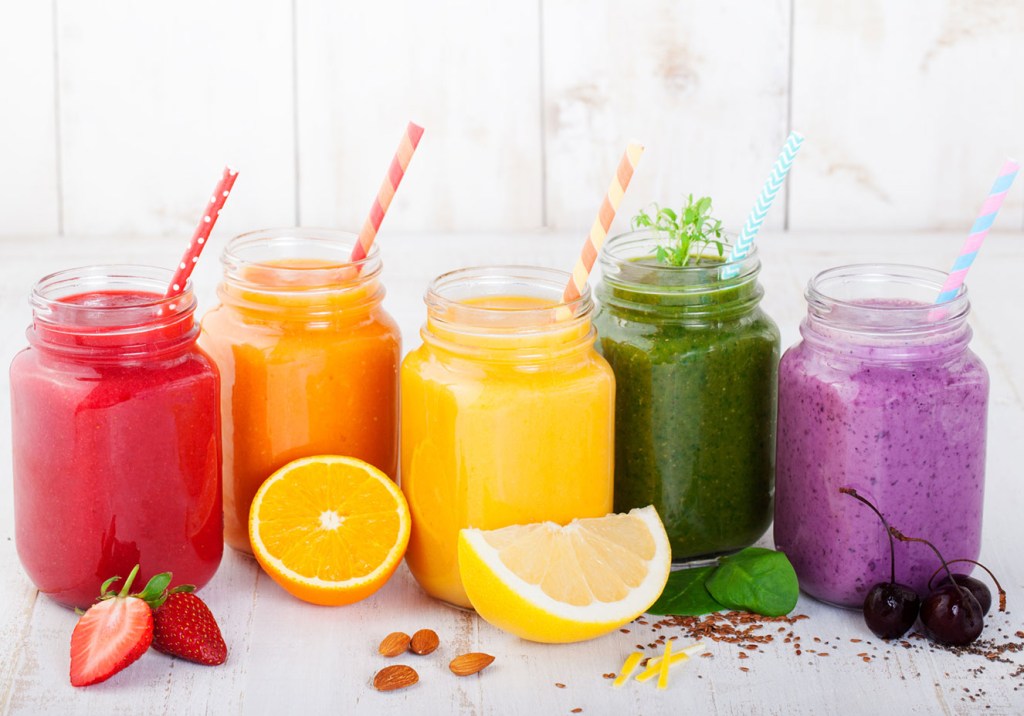 6 dicas que vão facilitar o preparo do seu smoothie pela manhã – e poupar tempo!