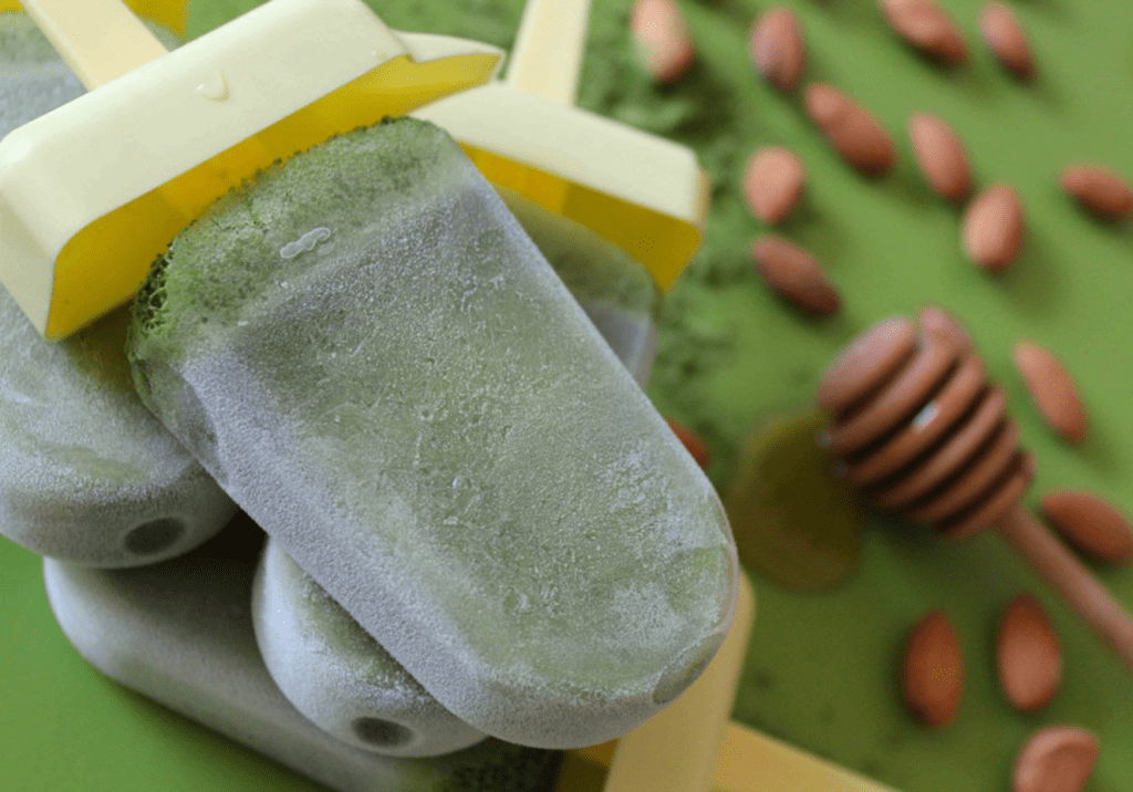 Picolé de Matchá para fazer em casa. Aprenda