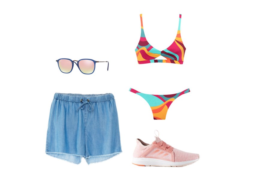 <div>Se você é adepta dos treinos na praia, escolha um biquíni com sustentação e um bom tênis para treinar. Os óculos estilosos deixam o look mais moderno - as lentes cor-de-rosa são o hit da estação.</div>
<div></div>
<div>Biquíni, Marta Reis, R$ 244; short, Olympiah, R$ 268; óculos, Ray Ban, R$ 510; tênis, Adidas, R$ 499,90*</div>
<div></div>
<div>*Preços pesquisados em dezembro de 2016</div> <div>Se você é adepta dos treinos na praia, escolha um biquíni com sustentação e um bom tênis para treinar. Os óculos estilosos deixam o look mais moderno - as lentes cor-de-rosa são o hit da estação.</div>
<div></div>
<div>Biquíni, Marta Reis, R$ 244; short, Olympiah, R$ 268; óculos, Ray Ban, R$ 510; tênis, Adidas, R$ 499,90*</div>
<div></div>
<div>*Preços pesquisados em dezembro de 2016</div>