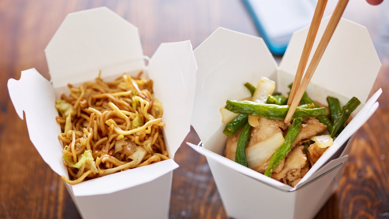 Potes de comida chinesa