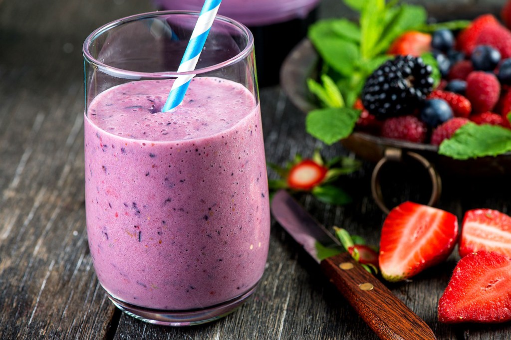 Açaí: Aprenda a preparar 5 sucos nutritivos e saborosos para o verão