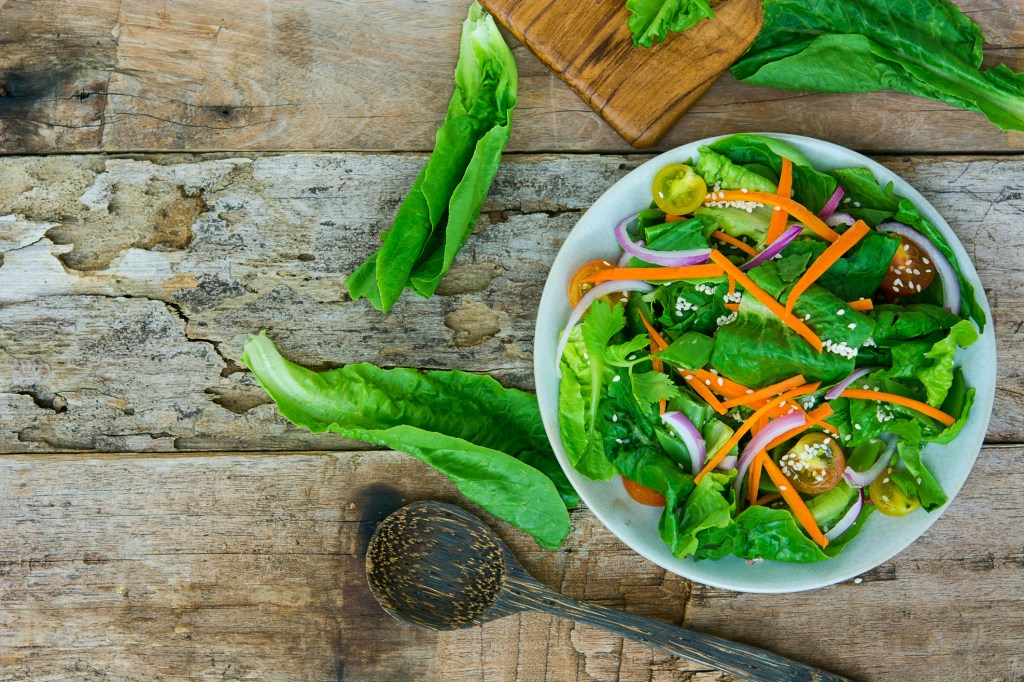 5 combinações para montar uma salada detox diferente por dia