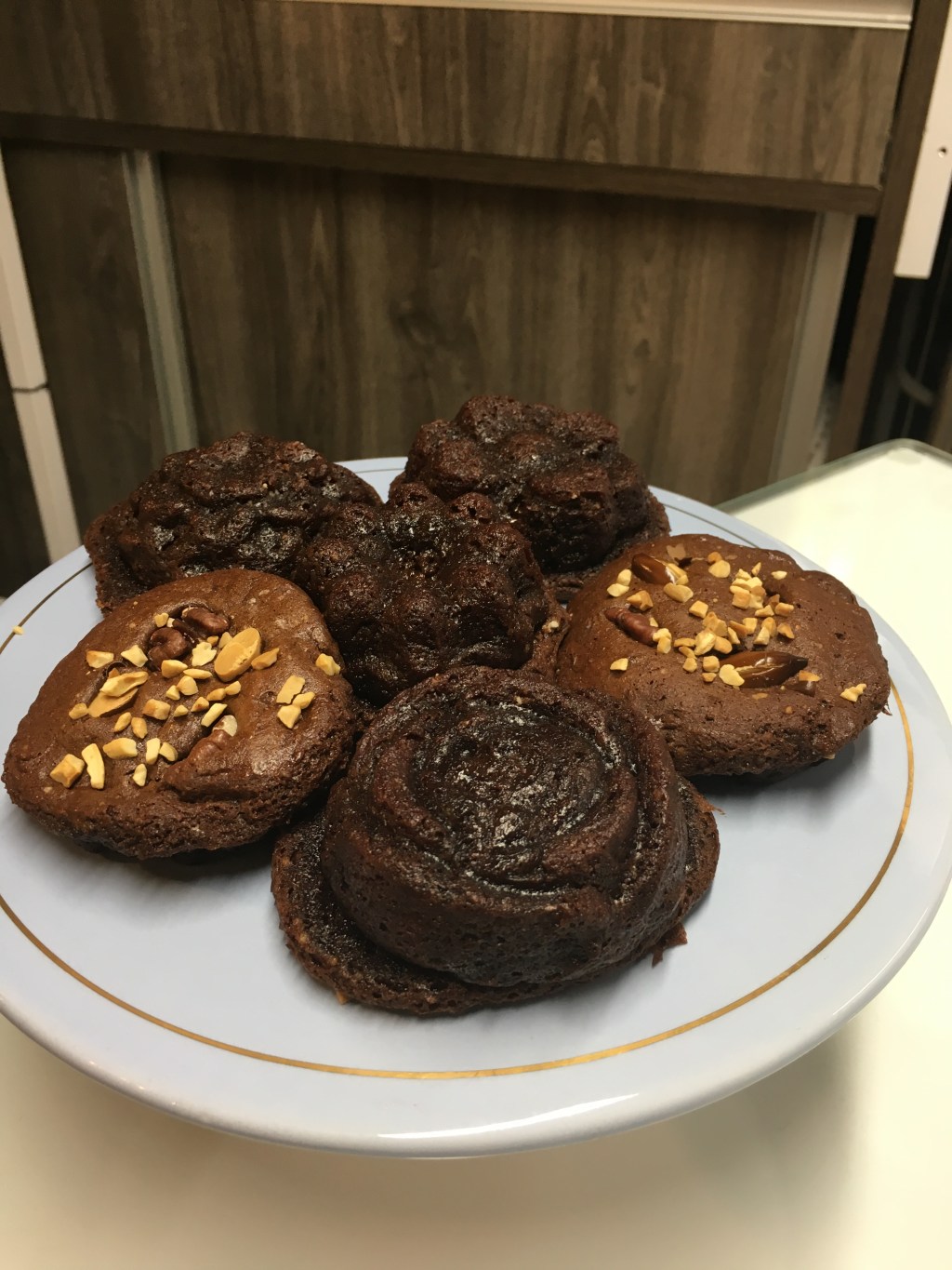 Receita de brownie vegano e sem glúten de cacau, café e castanhas