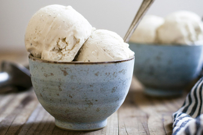 Dia do Sorvete: 4 receitas saudáveis para refrescar seu verão