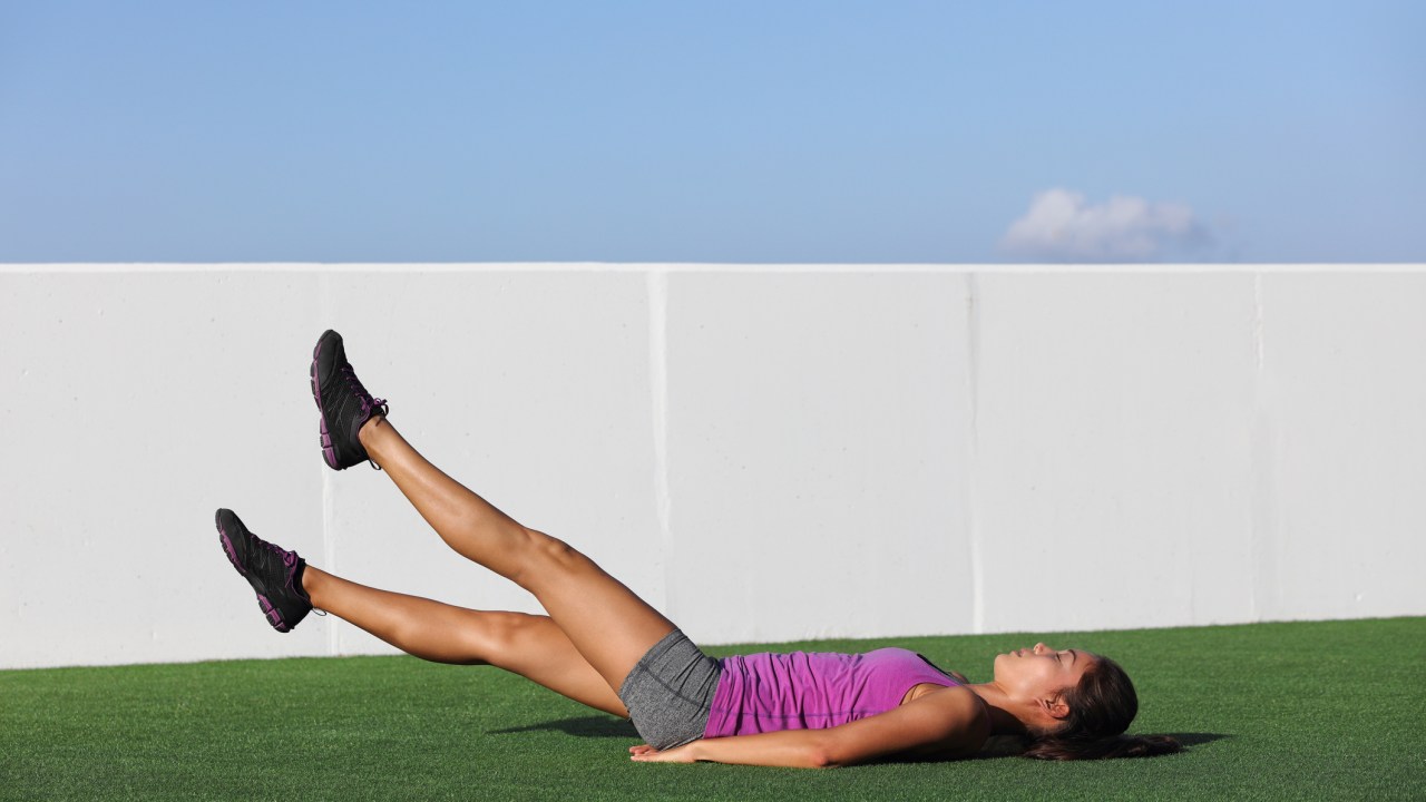 Aprenda técnicas para potencializar o abdominal tesoura