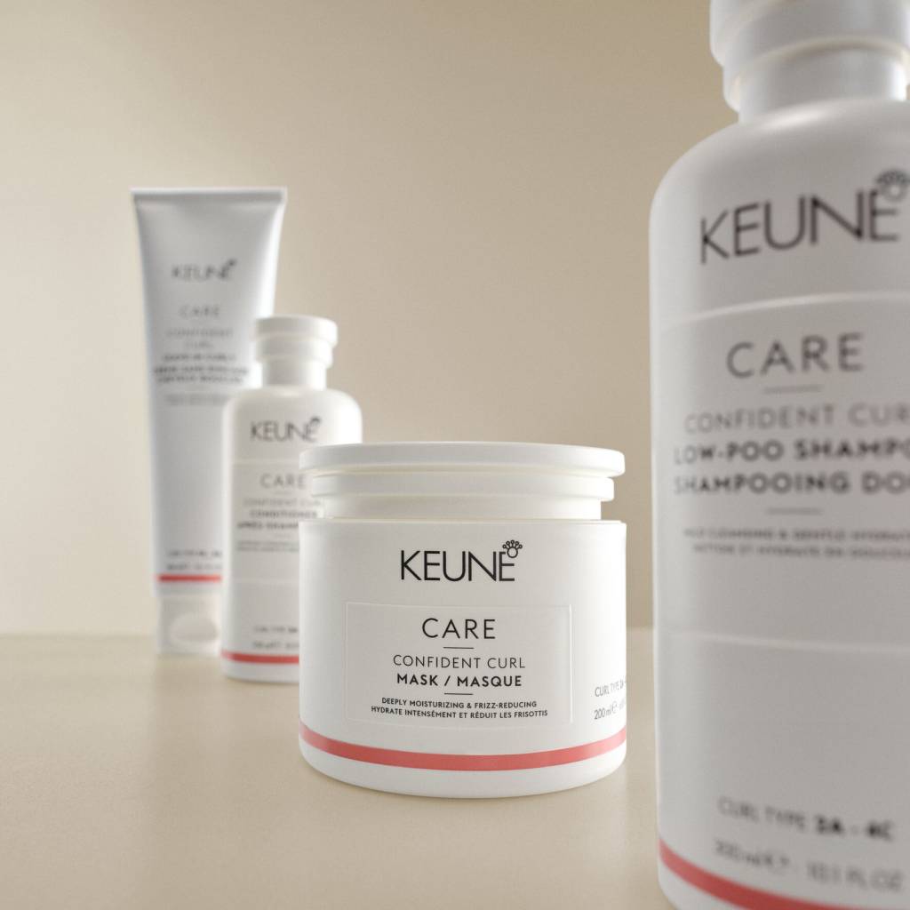Care-Confident-Curl-Packshots-Lifestyle-Range-medium