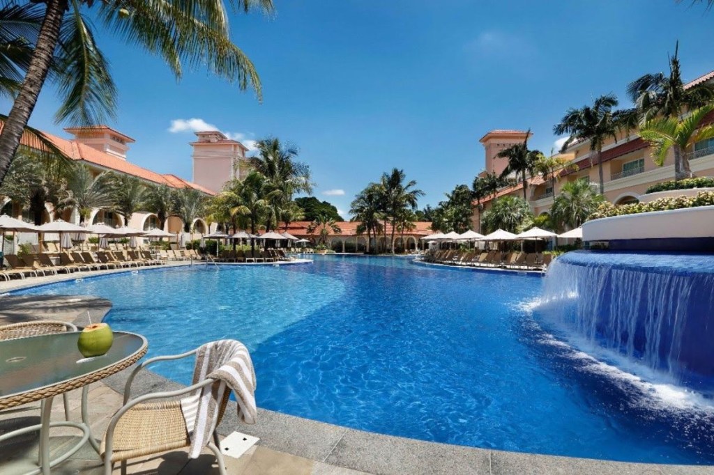 piscinas royal palm plaza Royal Palm Plaza Resort, em Campinas (SP)
