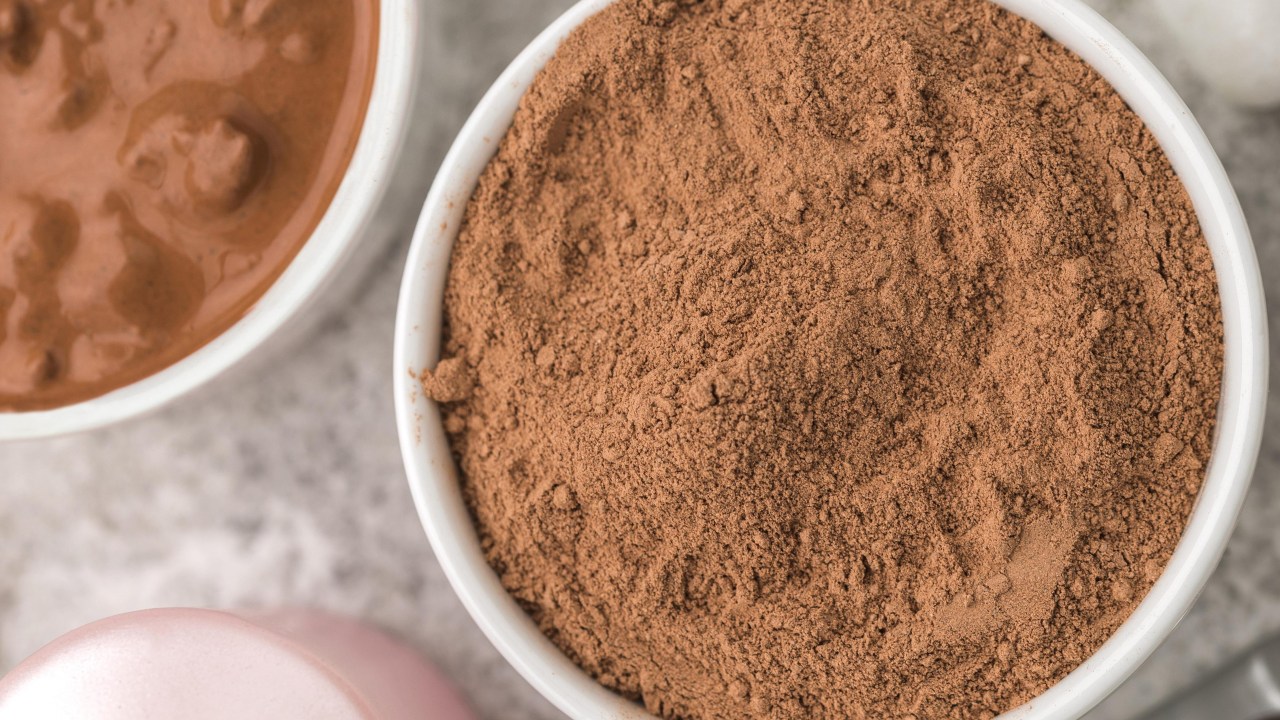 Indicada para peles secas e sensíveis, essa versão de argila pode ser uma grande aliada no skincare!