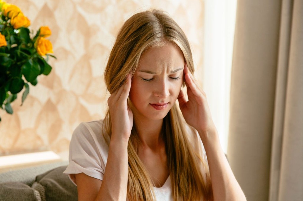 Compressa fria ajuda a aliviar dor de cabeça?
