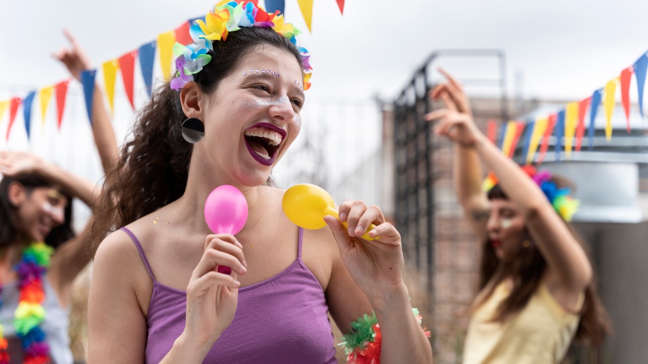 Confira como se alimentar para o Carnaval na faixa dos 30+