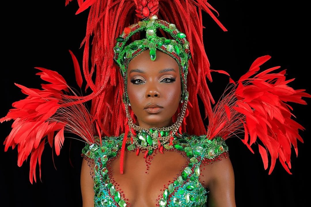 Confira os detalhes da preparação de Thelminha para o Carnaval