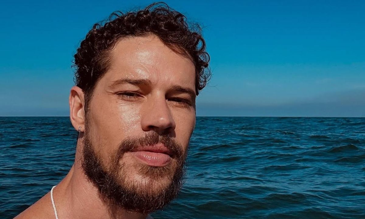 jose loreto ensina método natural para hidratar o cabelo