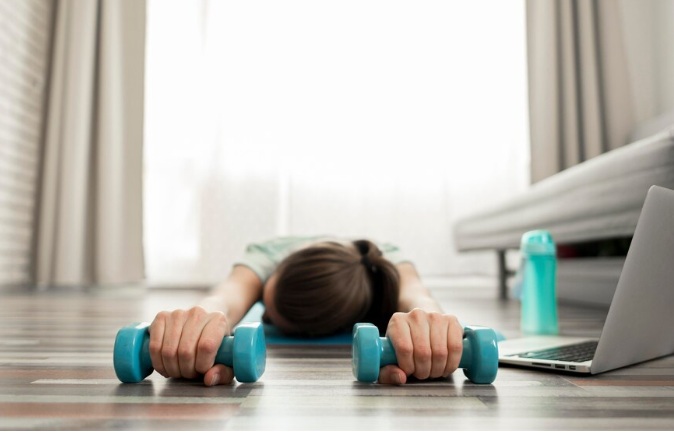 Como o sono impacta sua performance física: estratégias para melhorar seu descanso