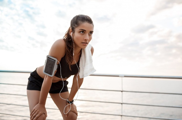 Verão e suas consequências hormonais: dicas para manter seu equilíbrio em tempos quentes